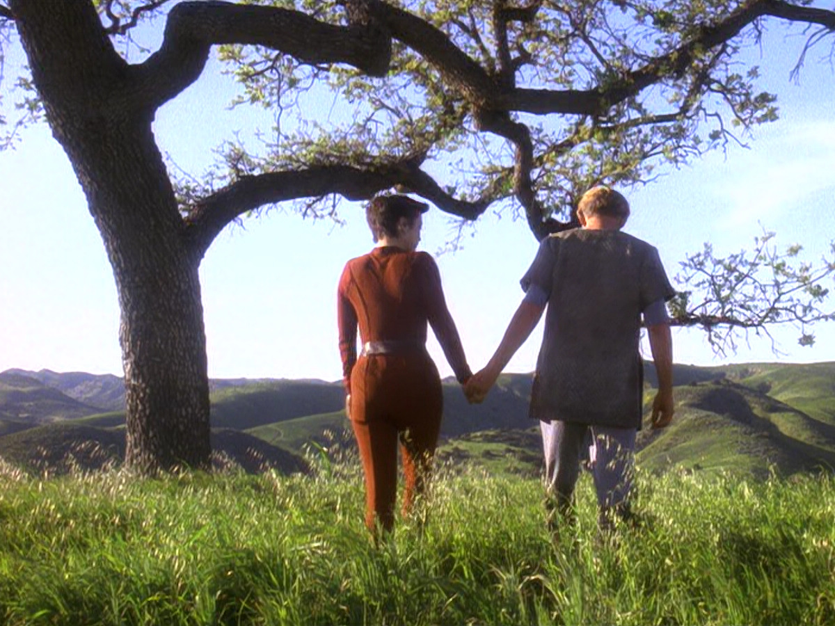 extant_StarTrek_DS9_5x22-ChildrenOfTime_01983.jpg