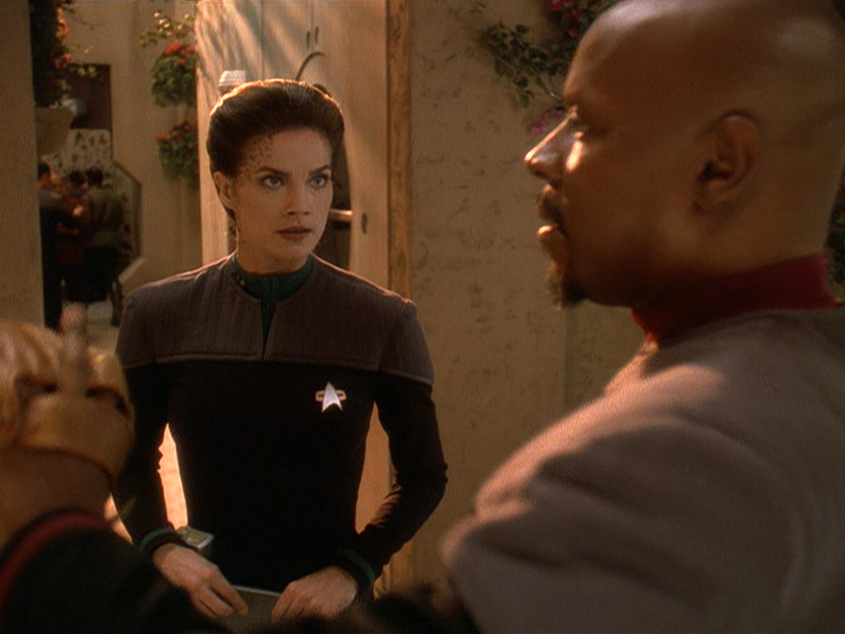extant_StarTrek_DS9_5x22-ChildrenOfTime_02009.jpg