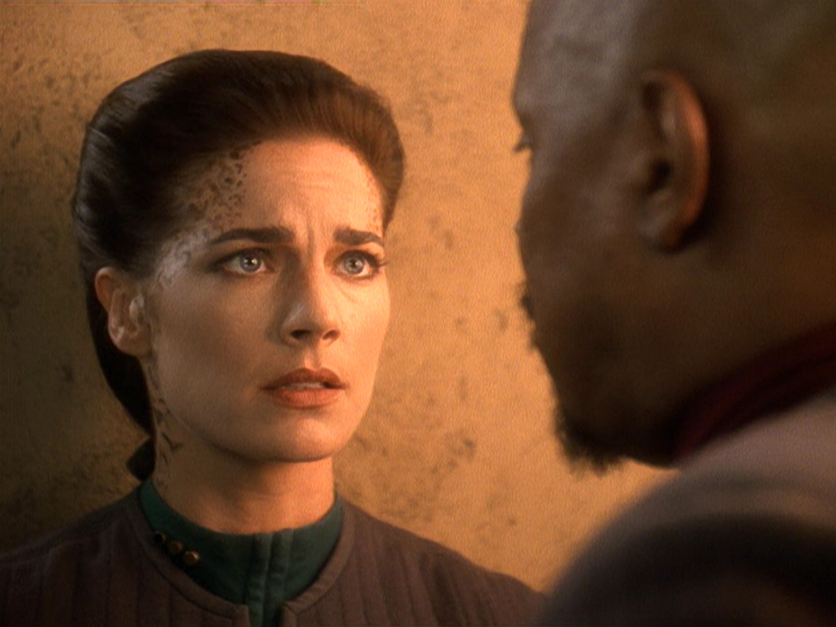 extant_StarTrek_DS9_5x22-ChildrenOfTime_02071.jpg