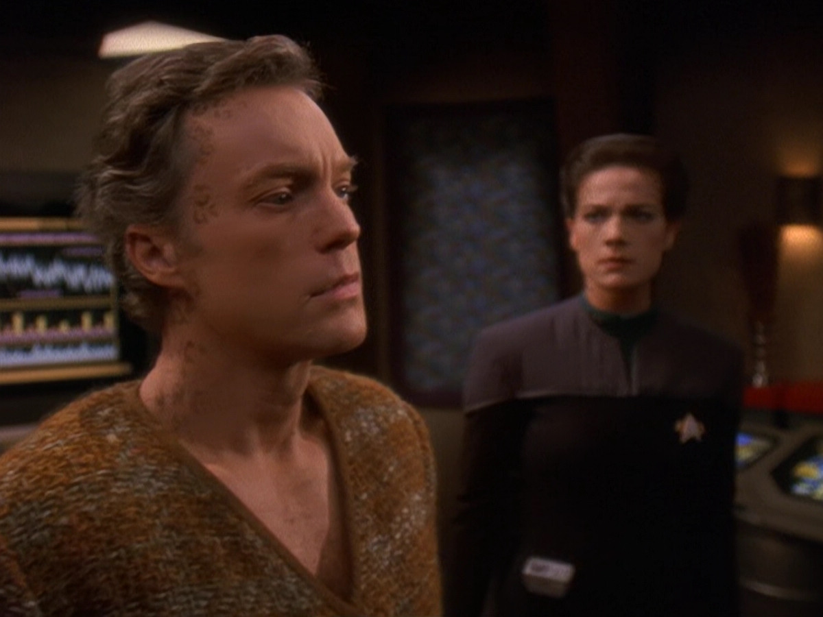 extant_StarTrek_DS9_5x22-ChildrenOfTime_02346.jpg