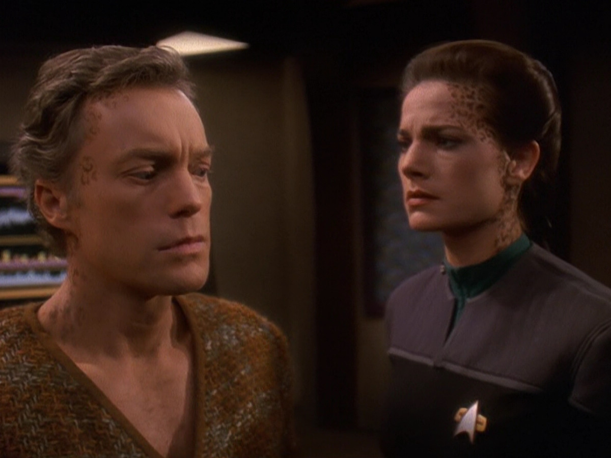 extant_StarTrek_DS9_5x22-ChildrenOfTime_02348.jpg