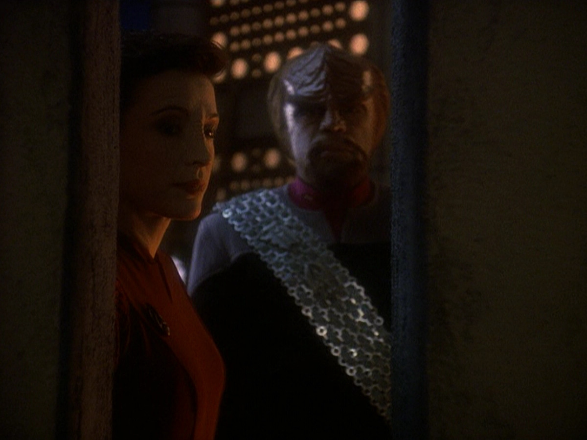 extant_StarTrek_DS9_5x22-ChildrenOfTime_02374.jpg