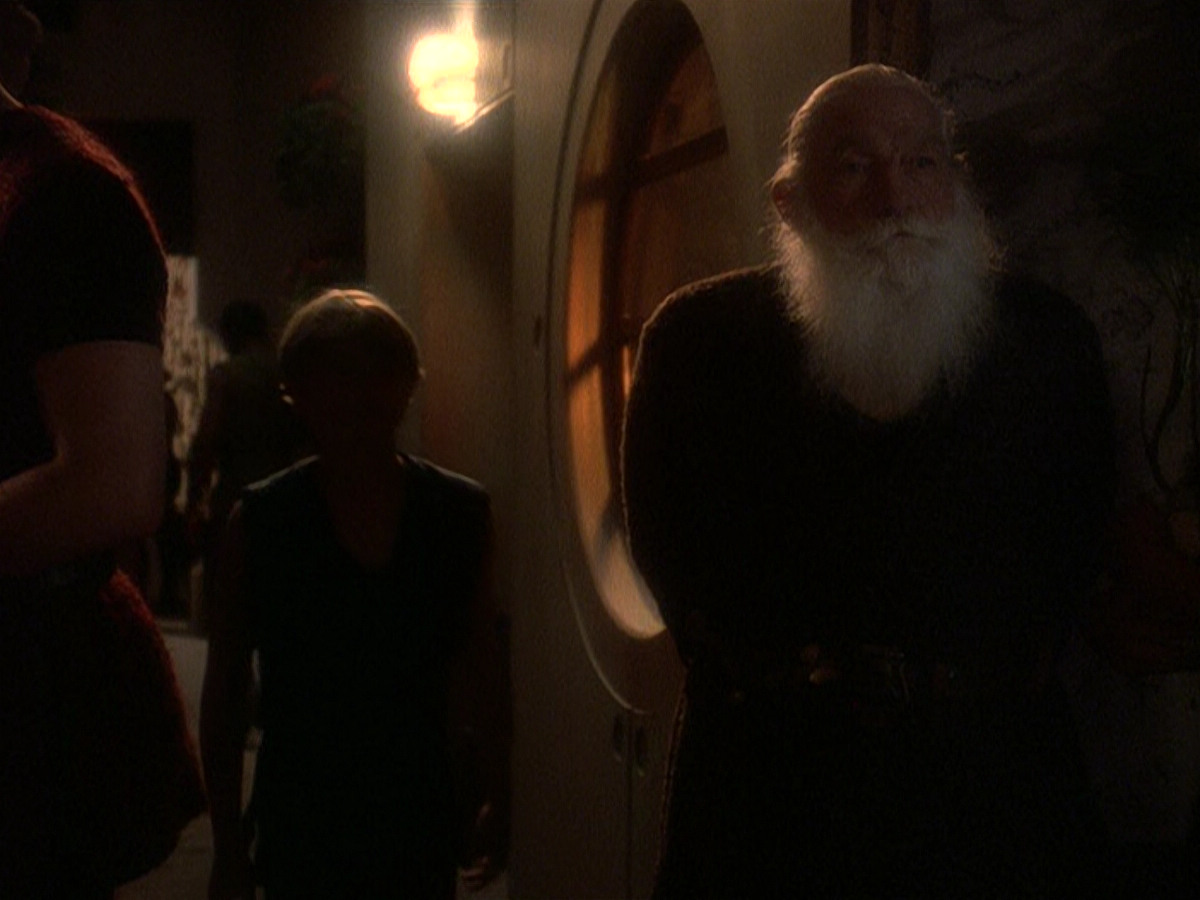 extant_StarTrek_DS9_5x22-ChildrenOfTime_02427.jpg