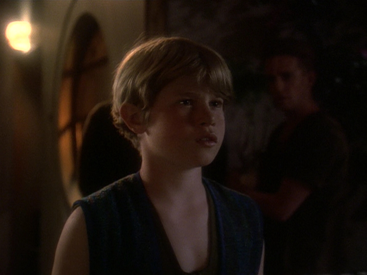 extant_StarTrek_DS9_5x22-ChildrenOfTime_02433.jpg