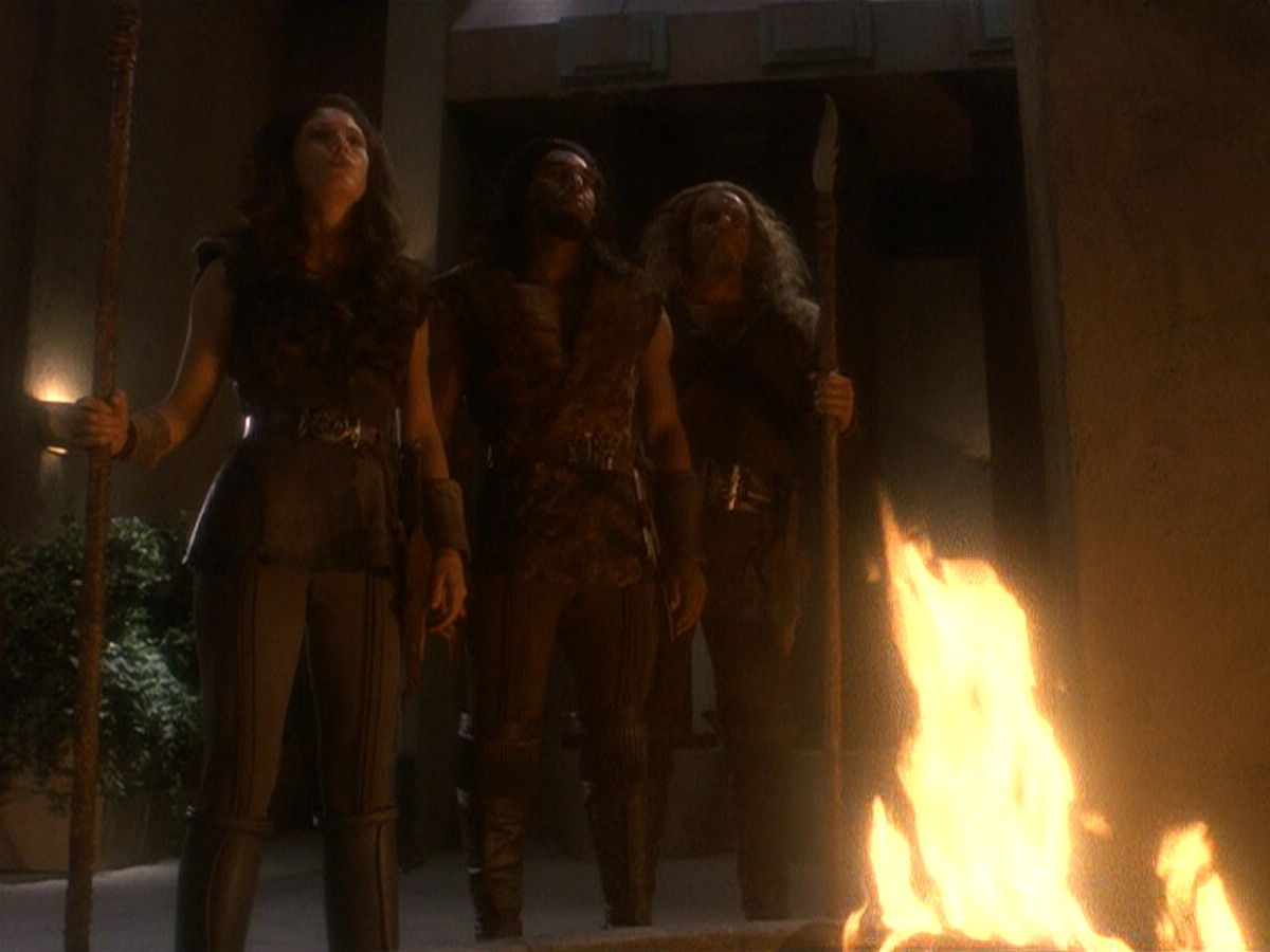 extant_StarTrek_DS9_5x22-ChildrenOfTime_02462.jpg