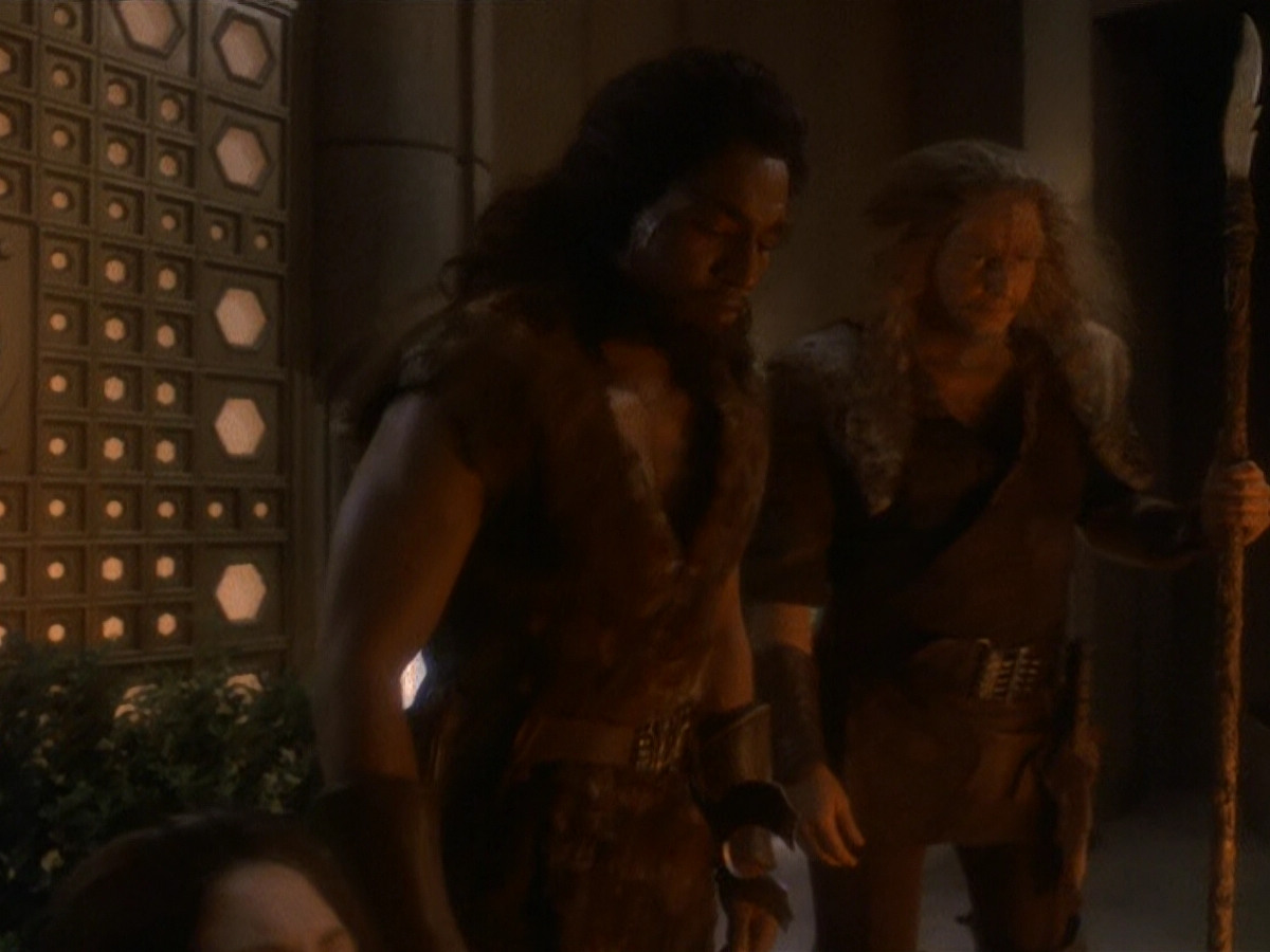 extant_StarTrek_DS9_5x22-ChildrenOfTime_02492.jpg