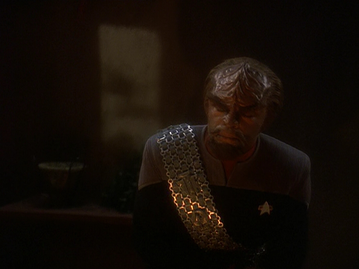 extant_StarTrek_DS9_5x22-ChildrenOfTime_02495.jpg