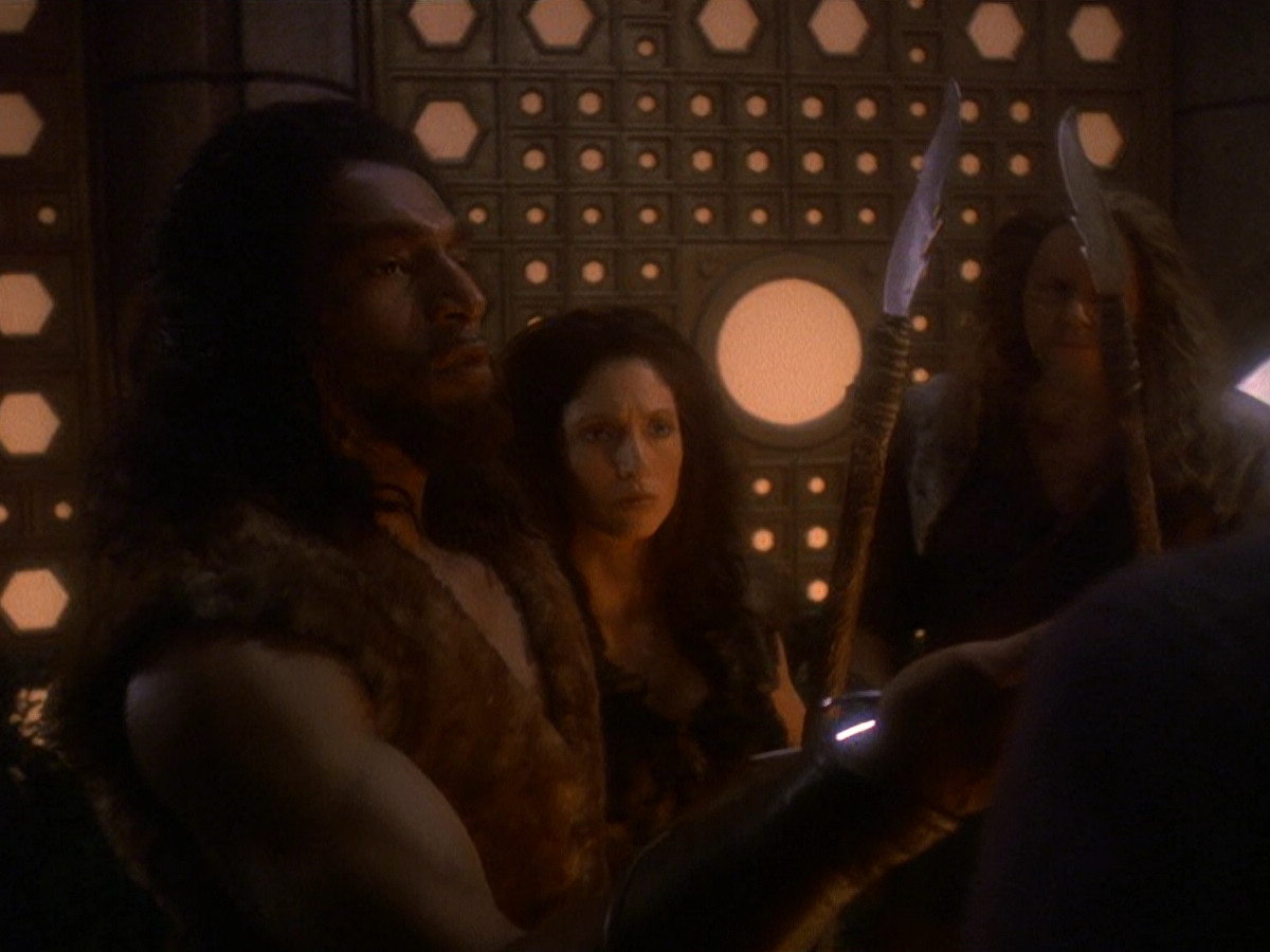 extant_StarTrek_DS9_5x22-ChildrenOfTime_02589.jpg