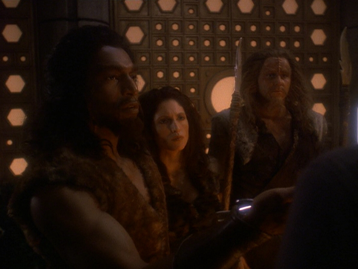 extant_StarTrek_DS9_5x22-ChildrenOfTime_02594.jpg
