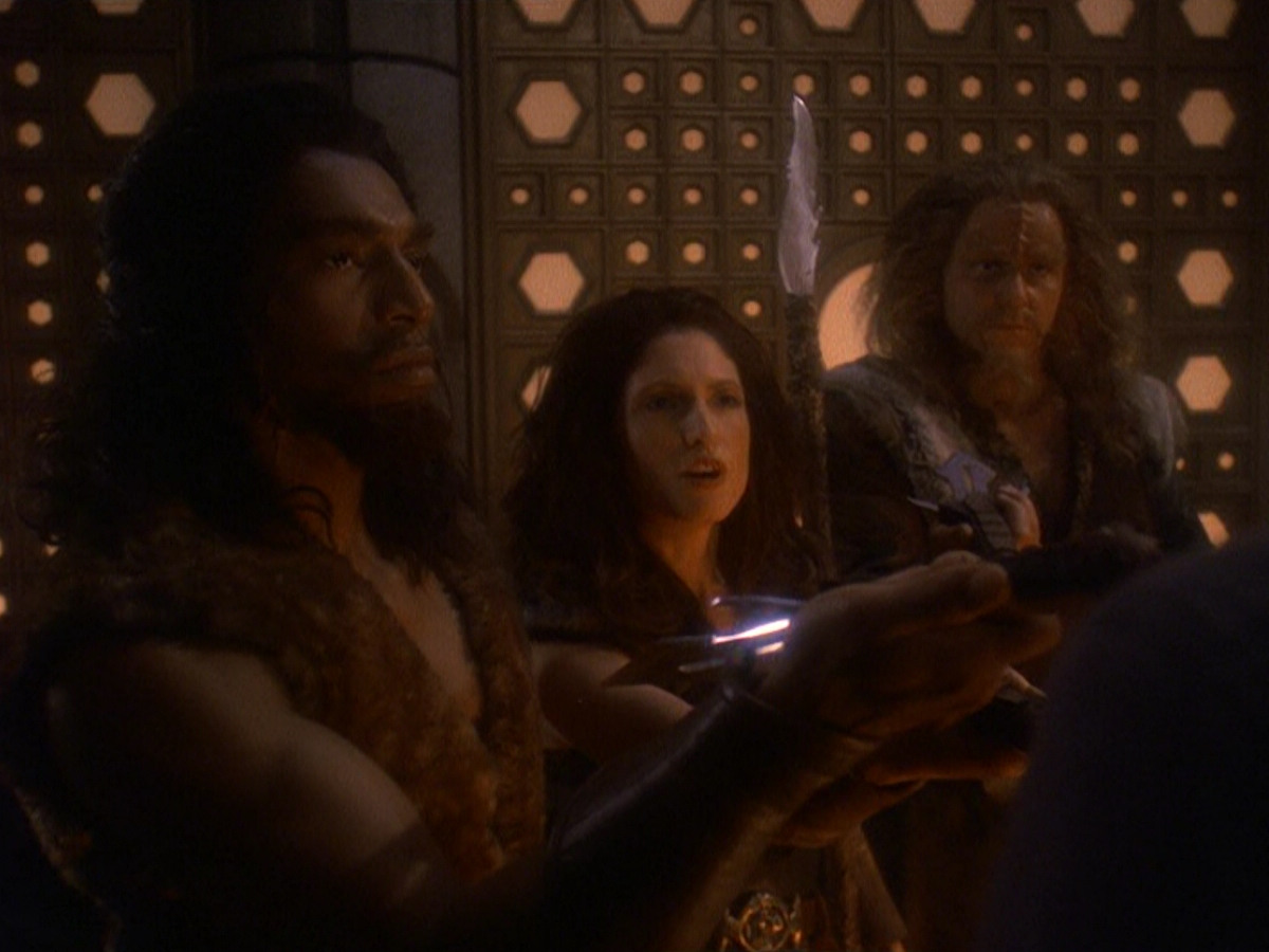 extant_StarTrek_DS9_5x22-ChildrenOfTime_02607.jpg