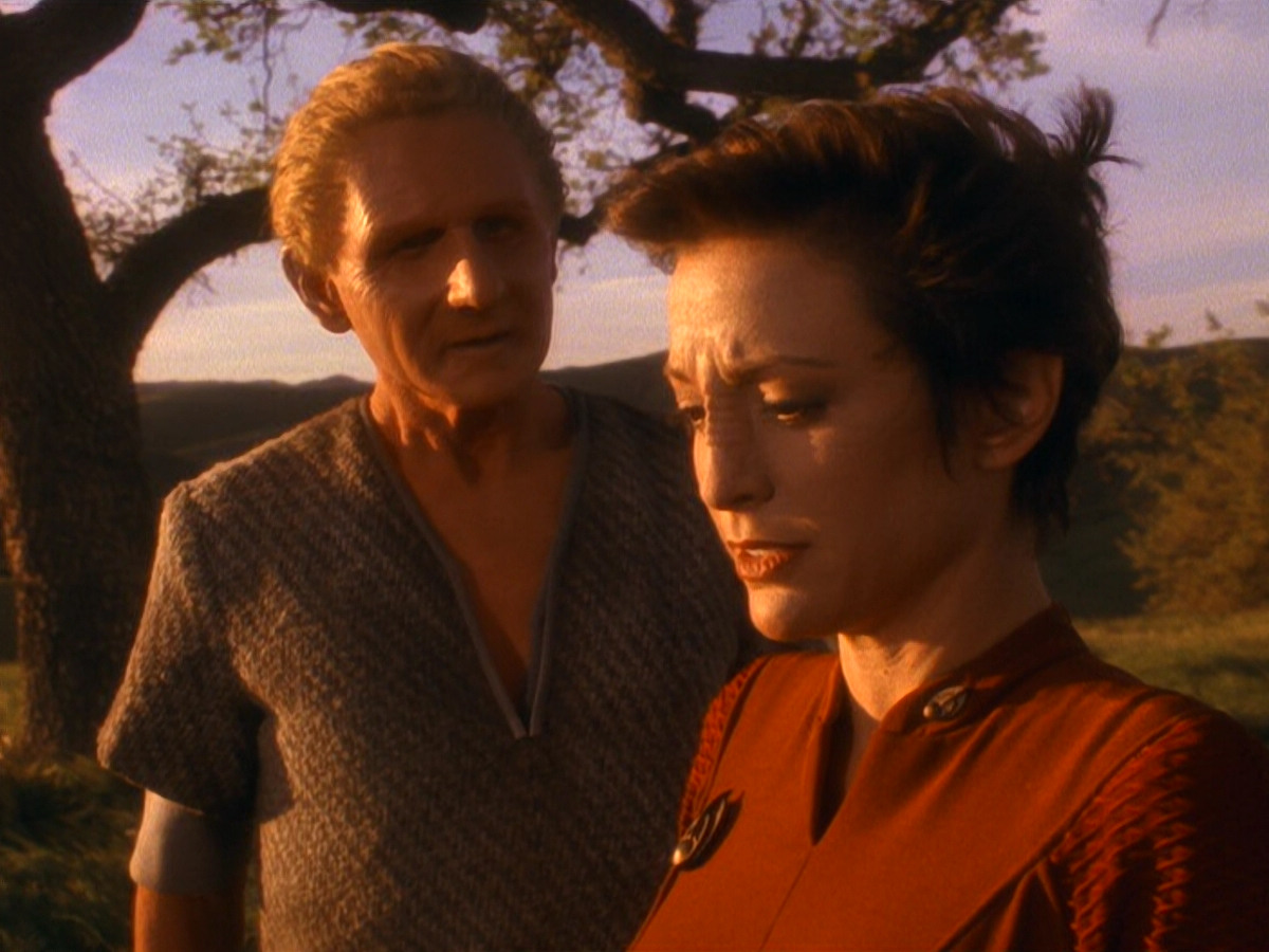 extant_StarTrek_DS9_5x22-ChildrenOfTime_02668.jpg