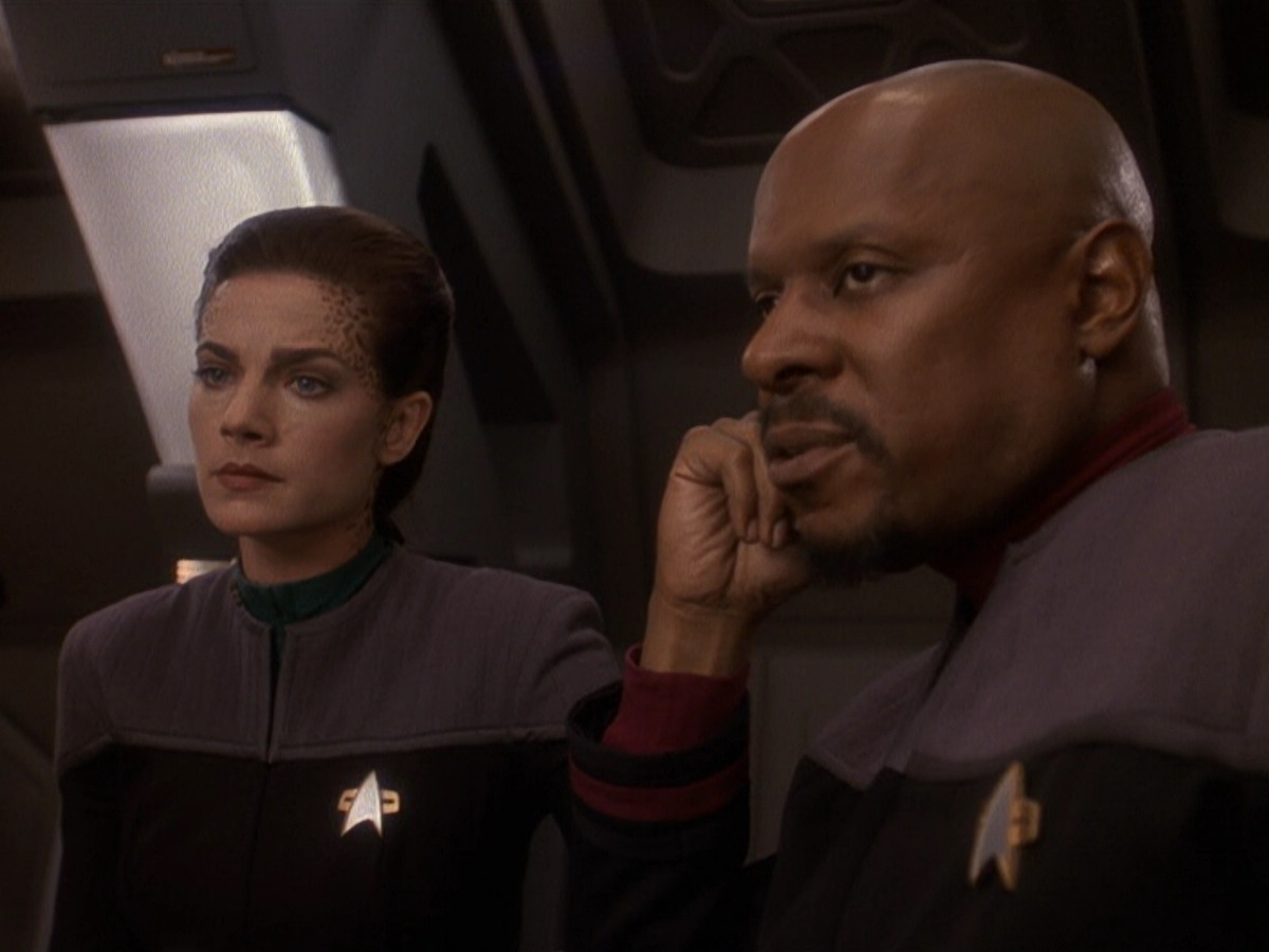 extant_StarTrek_DS9_5x22-ChildrenOfTime_02774.jpg