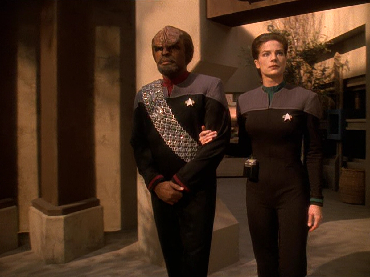 extant_StarTrek_DS9_5x22-ChildrenOfTime_02829.jpg