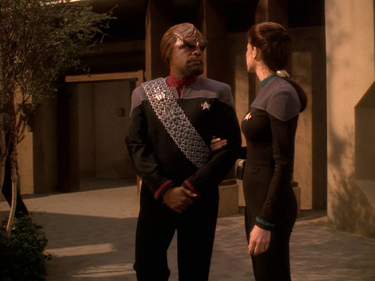 extant_StarTrek_DS9_5x22-ChildrenOfTime_02836.jpg