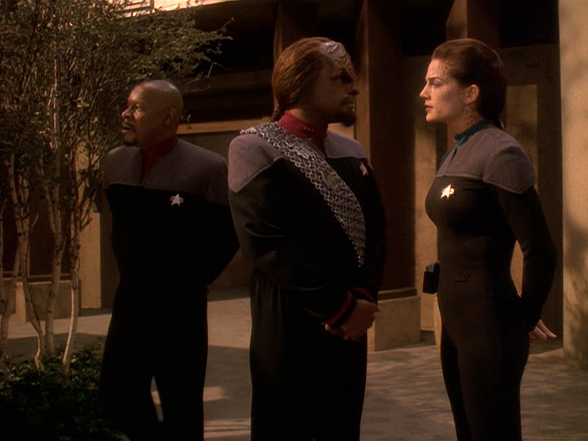 extant_StarTrek_DS9_5x22-ChildrenOfTime_02845.jpg
