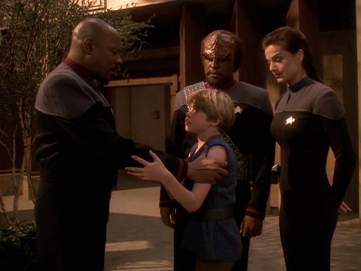 extant_StarTrek_DS9_5x22-ChildrenOfTime_02853.jpg