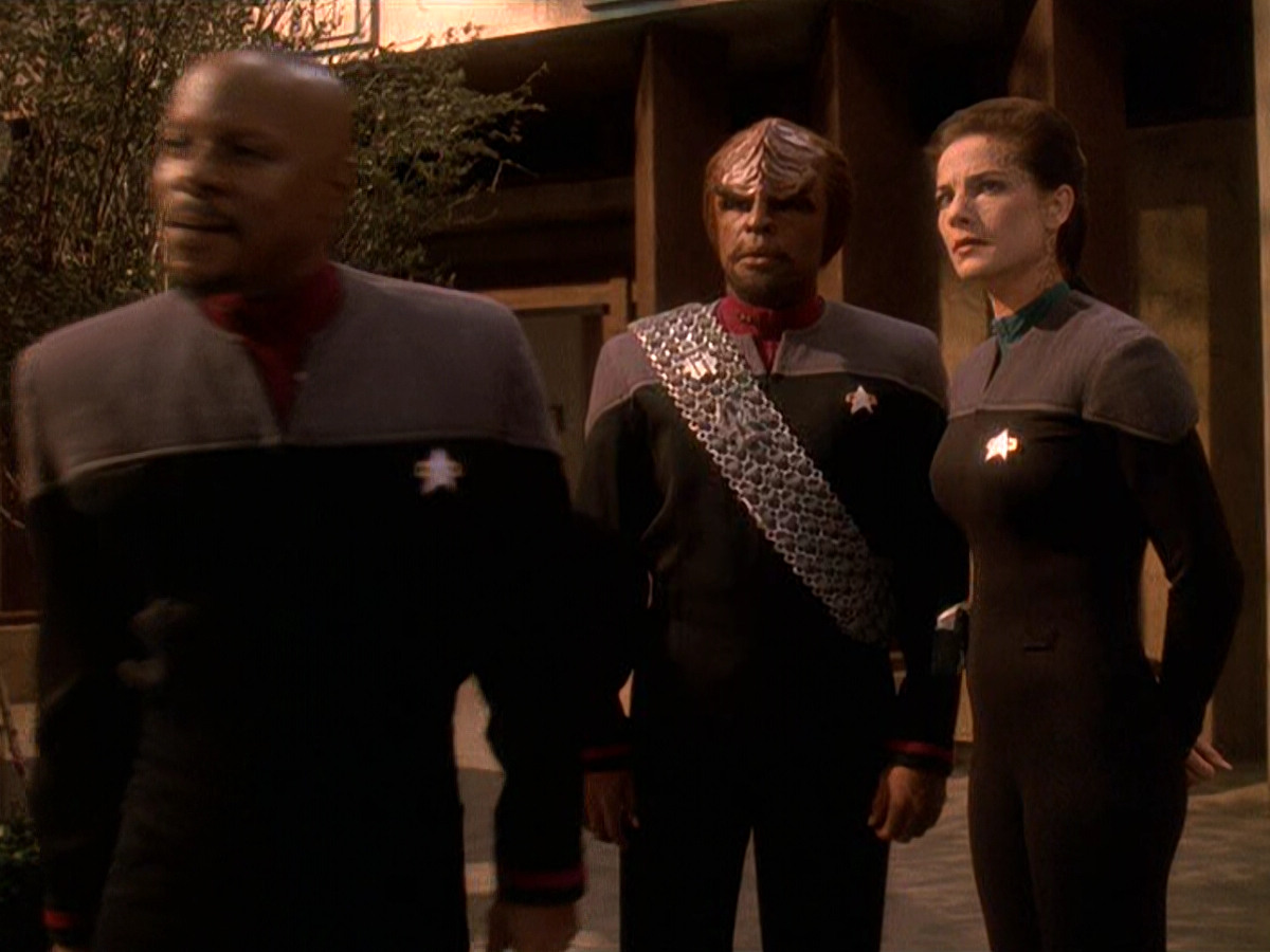 extant_StarTrek_DS9_5x22-ChildrenOfTime_02863.jpg