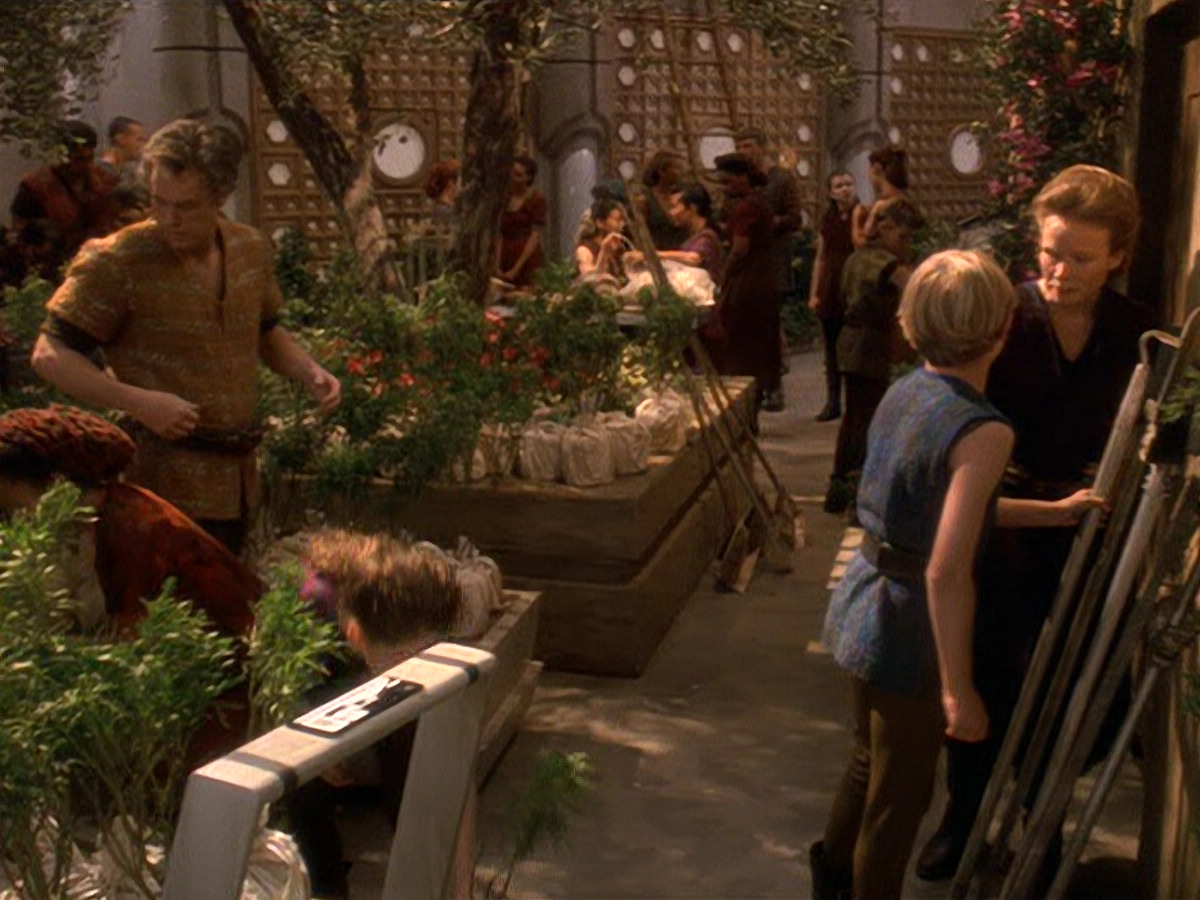 extant_StarTrek_DS9_5x22-ChildrenOfTime_02878.jpg