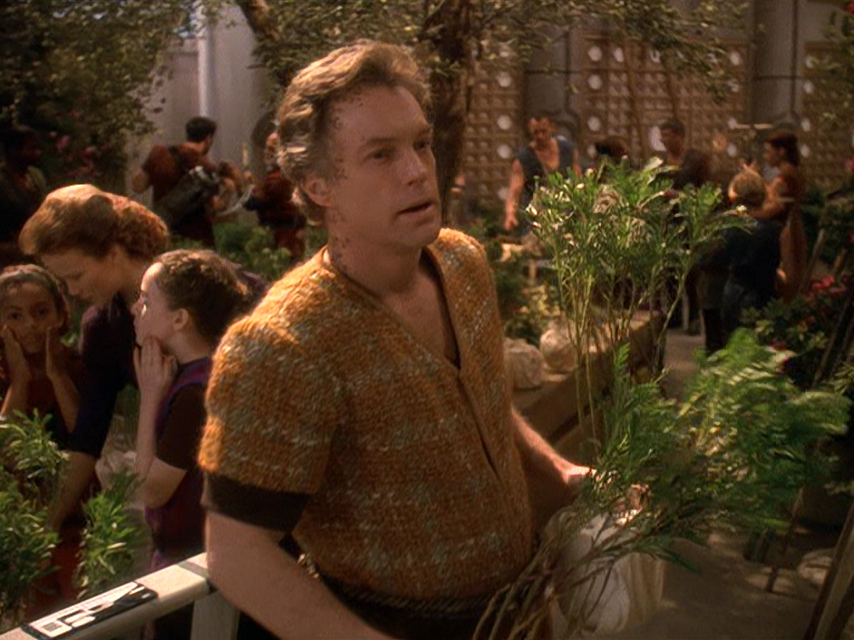 extant_StarTrek_DS9_5x22-ChildrenOfTime_02890.jpg