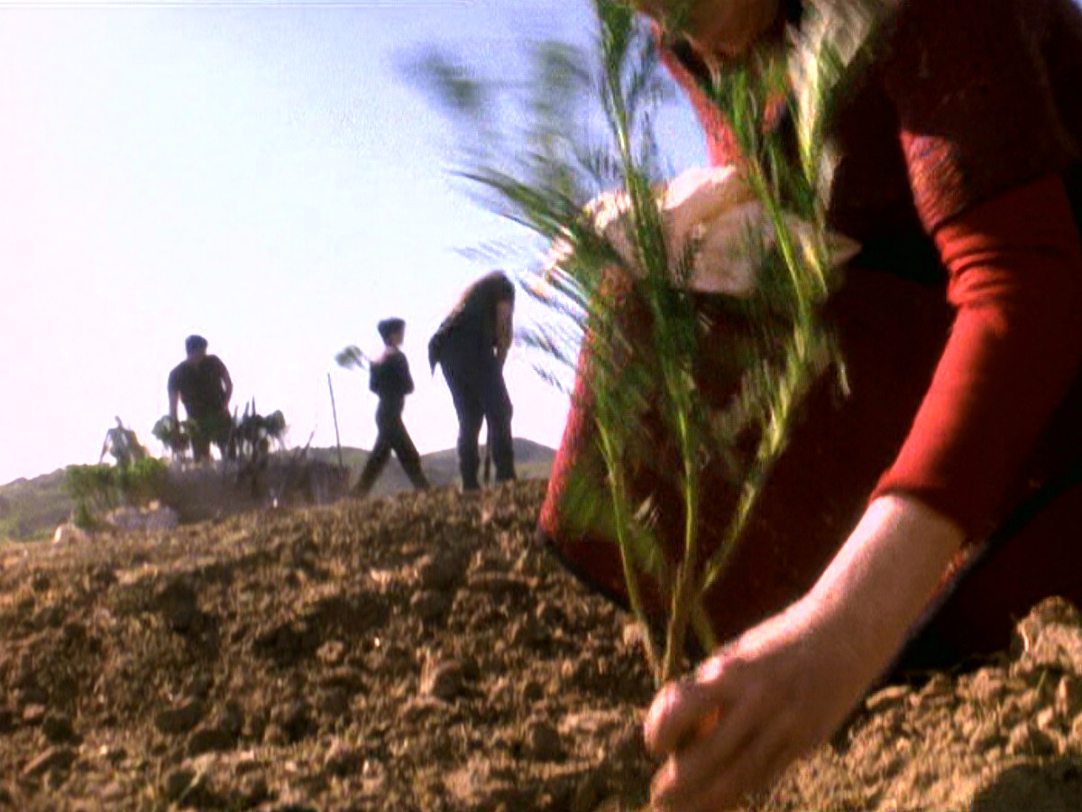 extant_StarTrek_DS9_5x22-ChildrenOfTime_02932.jpg