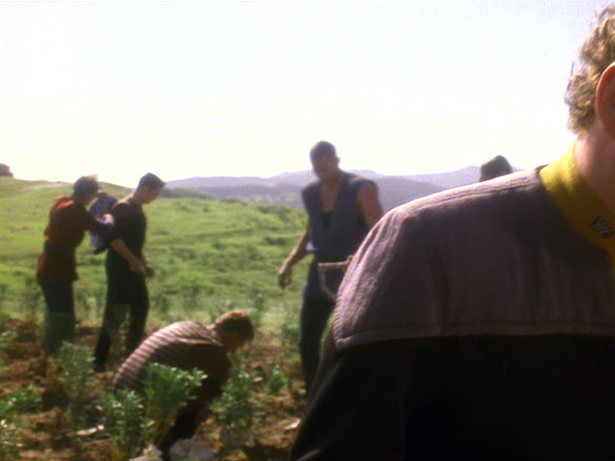 extant_StarTrek_DS9_5x22-ChildrenOfTime_03009.jpg