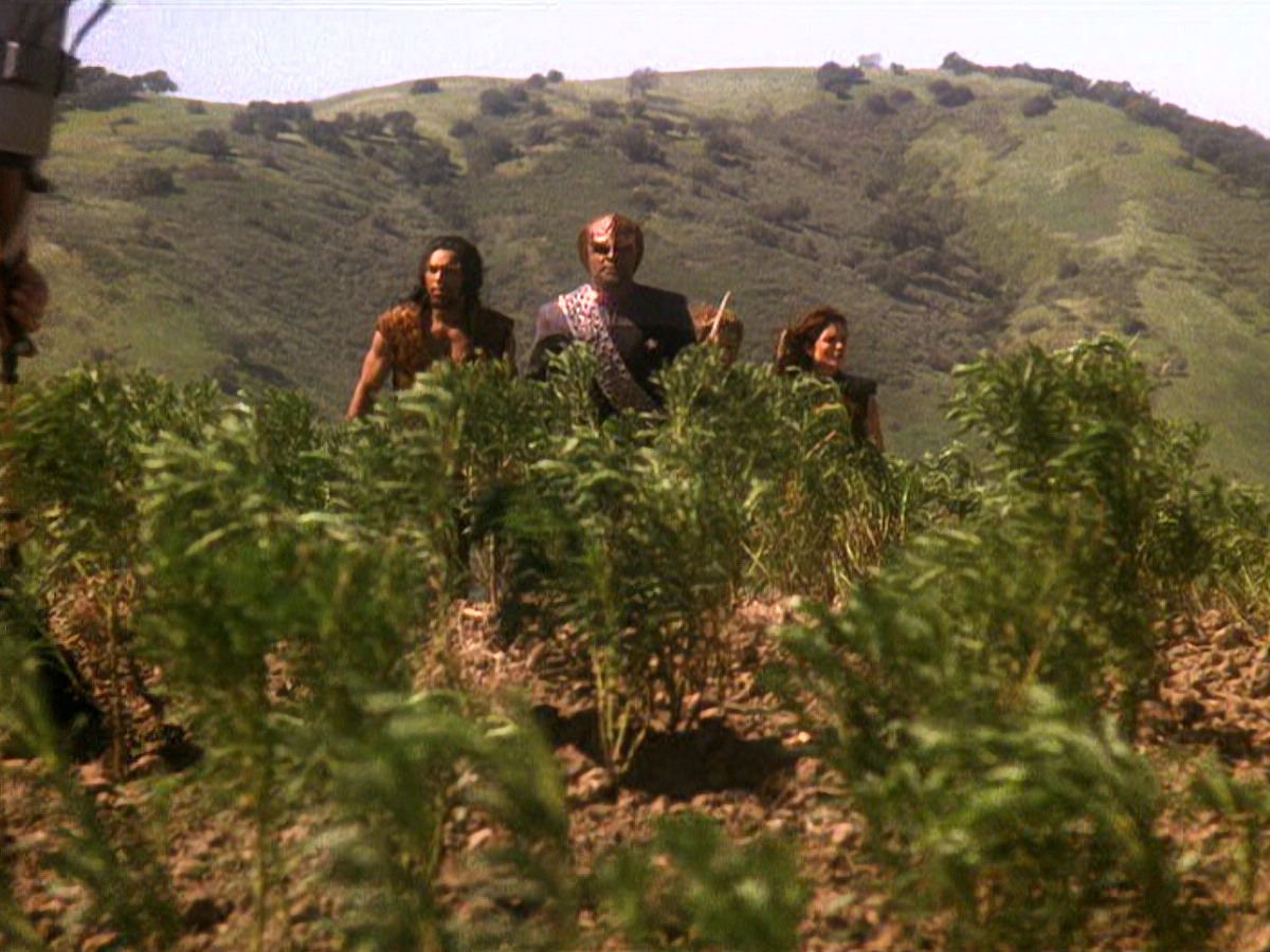 extant_StarTrek_DS9_5x22-ChildrenOfTime_03016.jpg