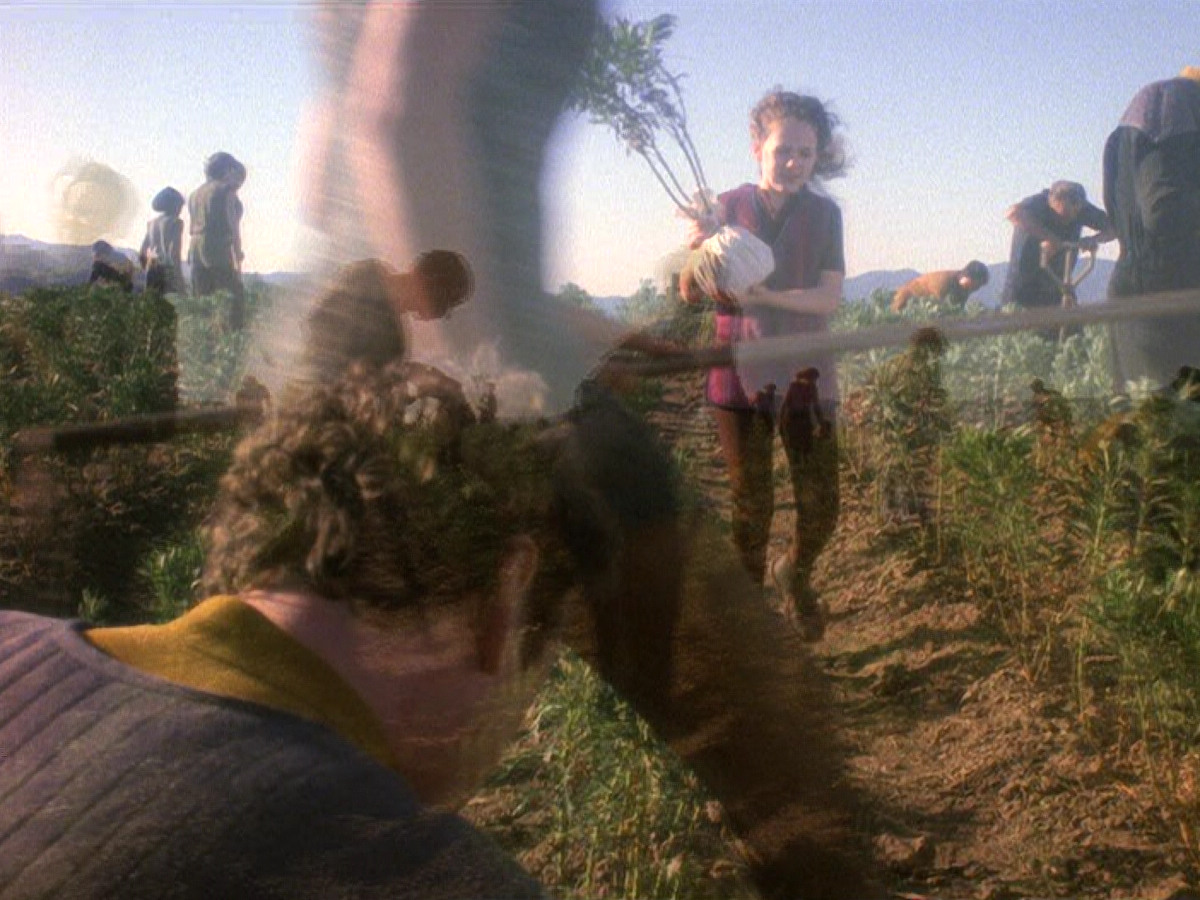 extant_StarTrek_DS9_5x22-ChildrenOfTime_03074.jpg