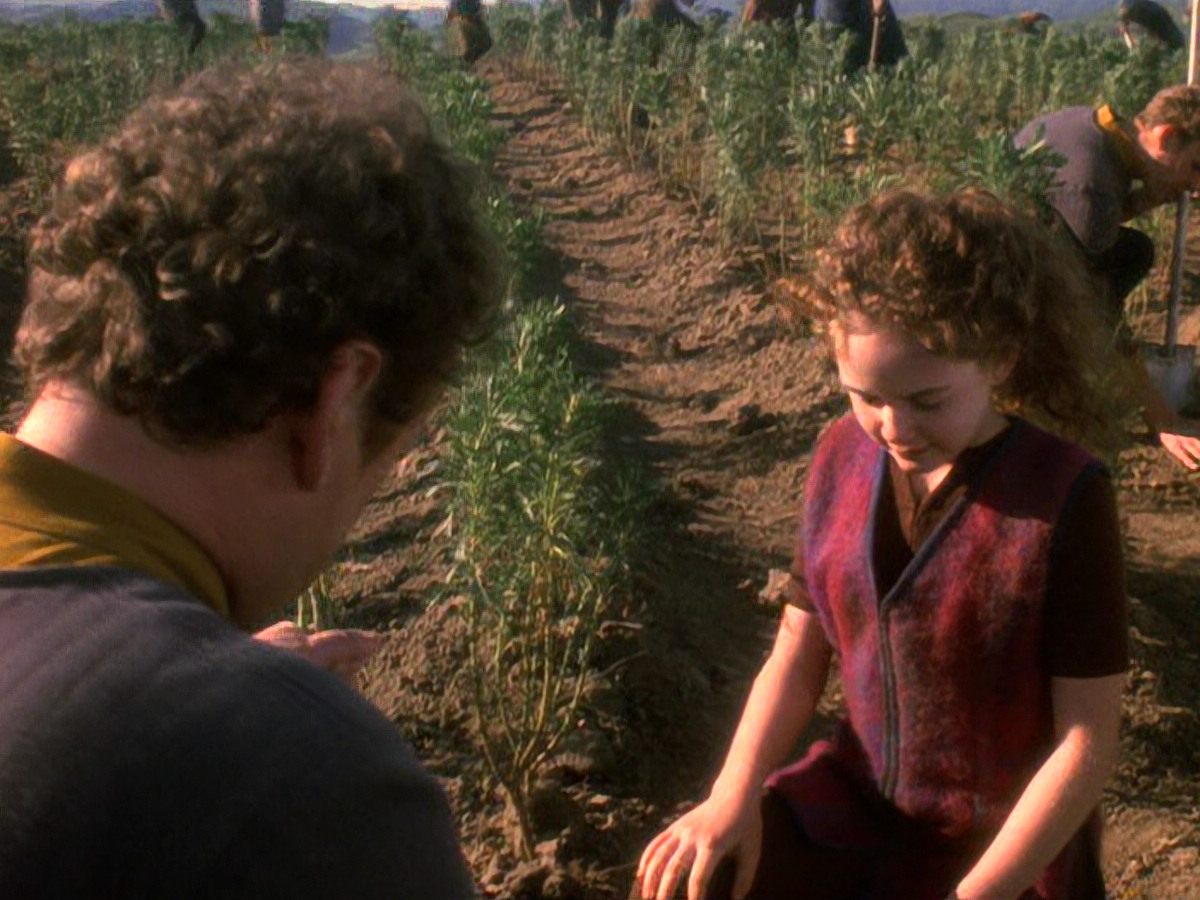 extant_StarTrek_DS9_5x22-ChildrenOfTime_03085.jpg