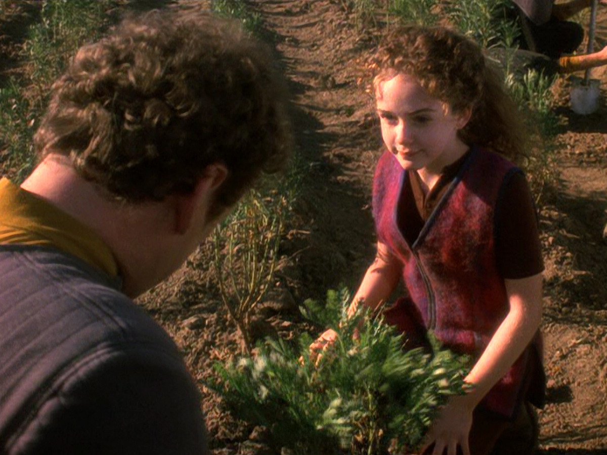 extant_StarTrek_DS9_5x22-ChildrenOfTime_03089.jpg