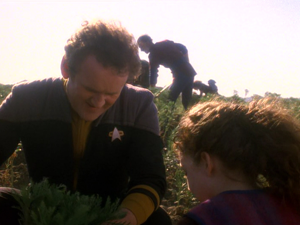 extant_StarTrek_DS9_5x22-ChildrenOfTime_03102.jpg