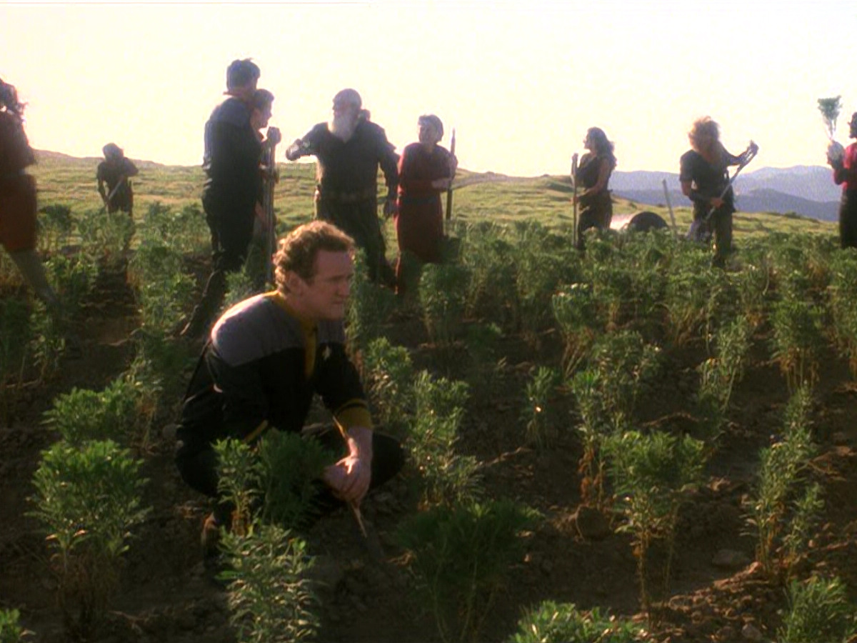 extant_StarTrek_DS9_5x22-ChildrenOfTime_03130.jpg