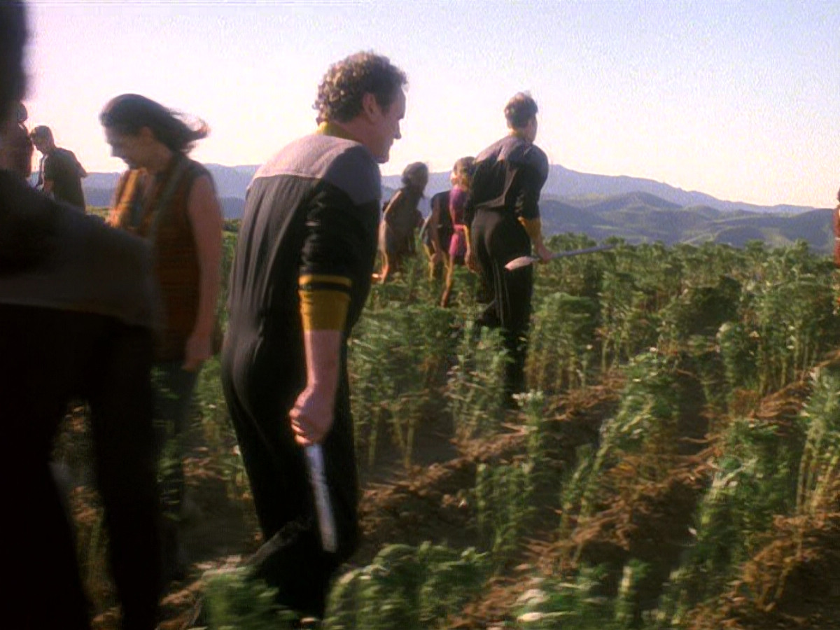 extant_StarTrek_DS9_5x22-ChildrenOfTime_03141.jpg