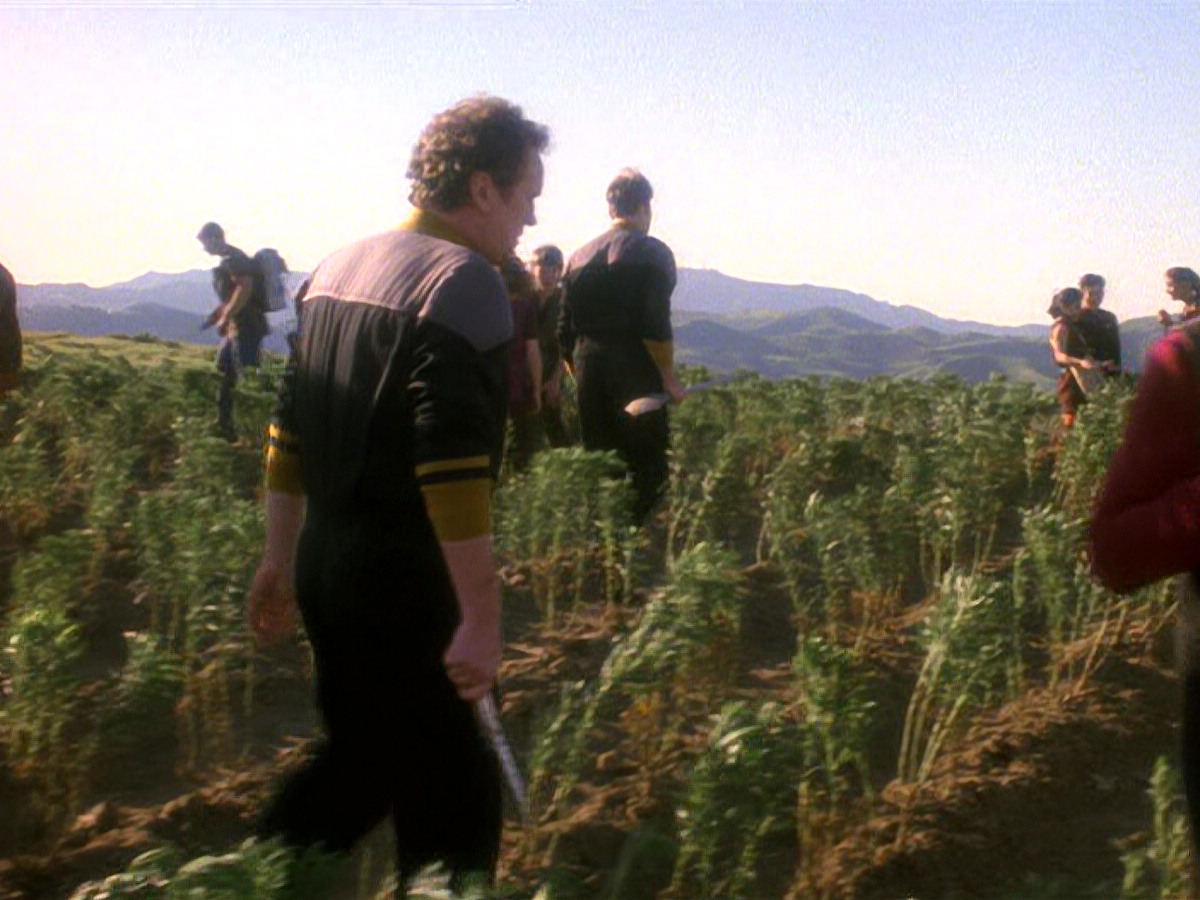 extant_StarTrek_DS9_5x22-ChildrenOfTime_03142.jpg