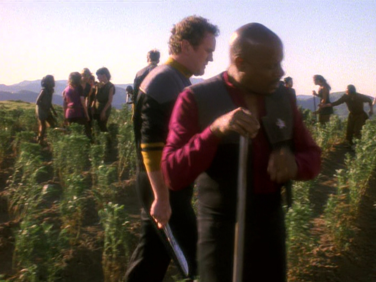 extant_StarTrek_DS9_5x22-ChildrenOfTime_03144.jpg