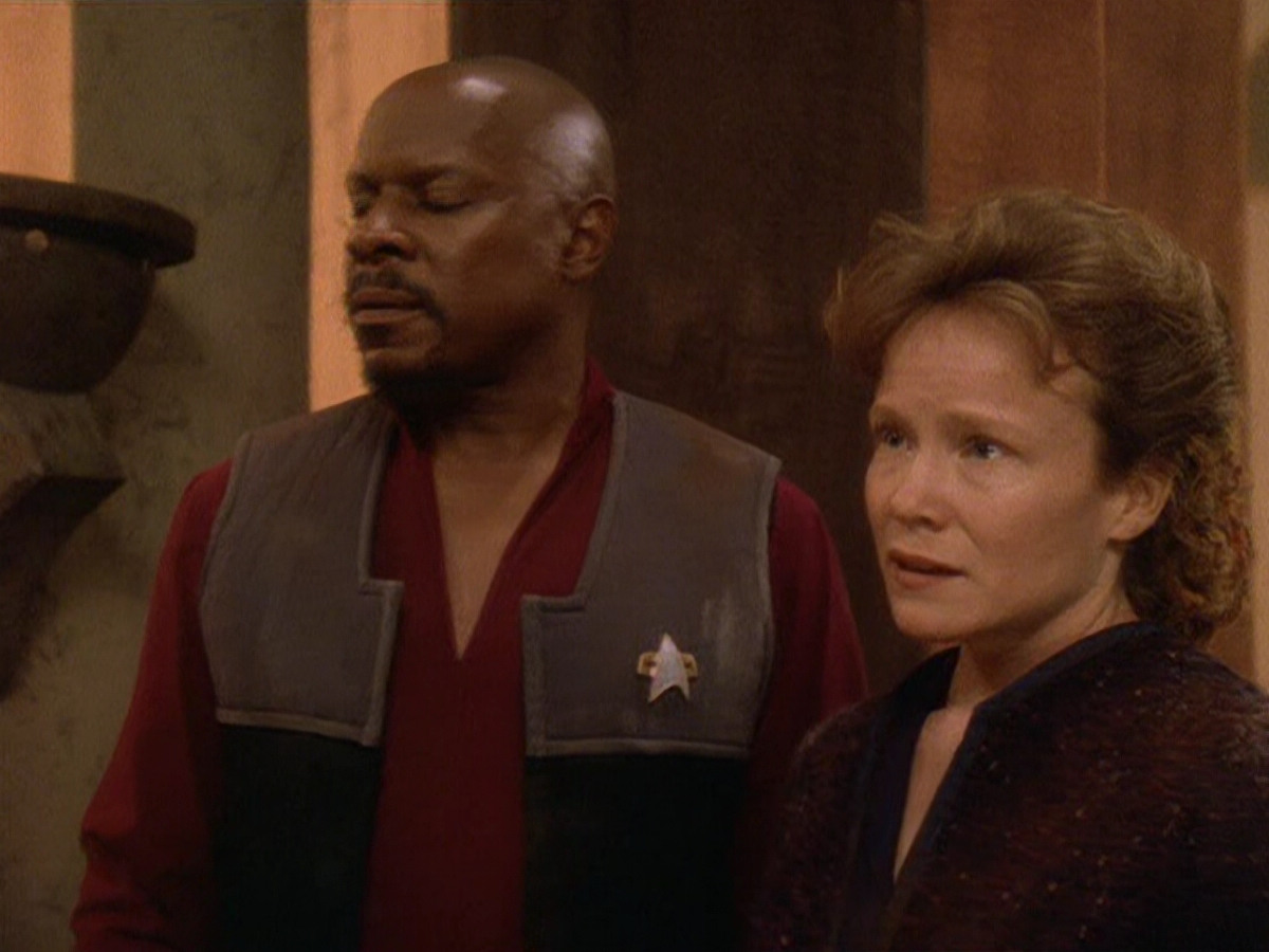 extant_StarTrek_DS9_5x22-ChildrenOfTime_03209.jpg