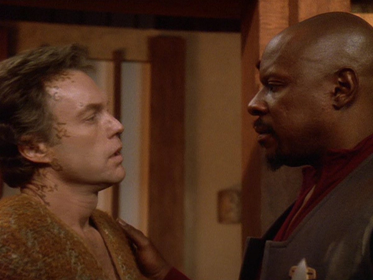 extant_StarTrek_DS9_5x22-ChildrenOfTime_03218.jpg