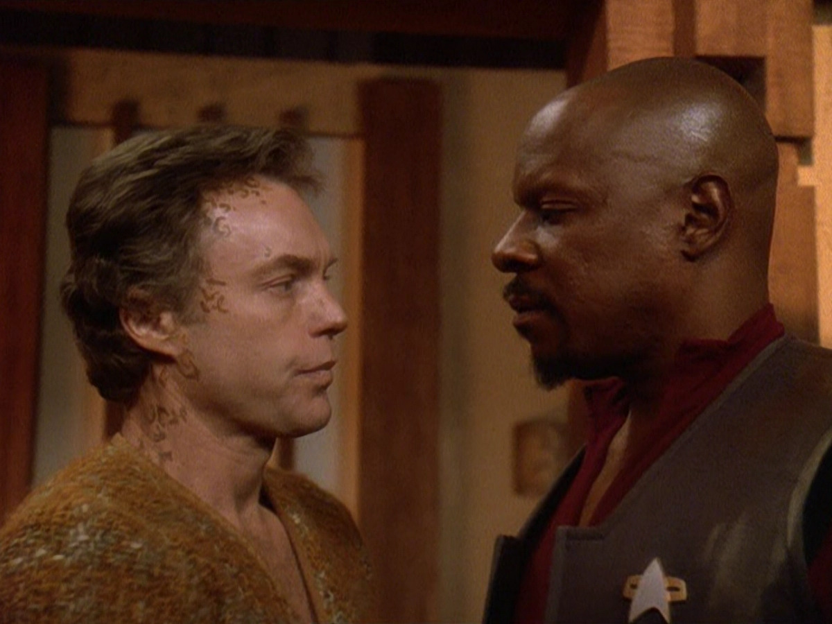 extant_StarTrek_DS9_5x22-ChildrenOfTime_03229.jpg