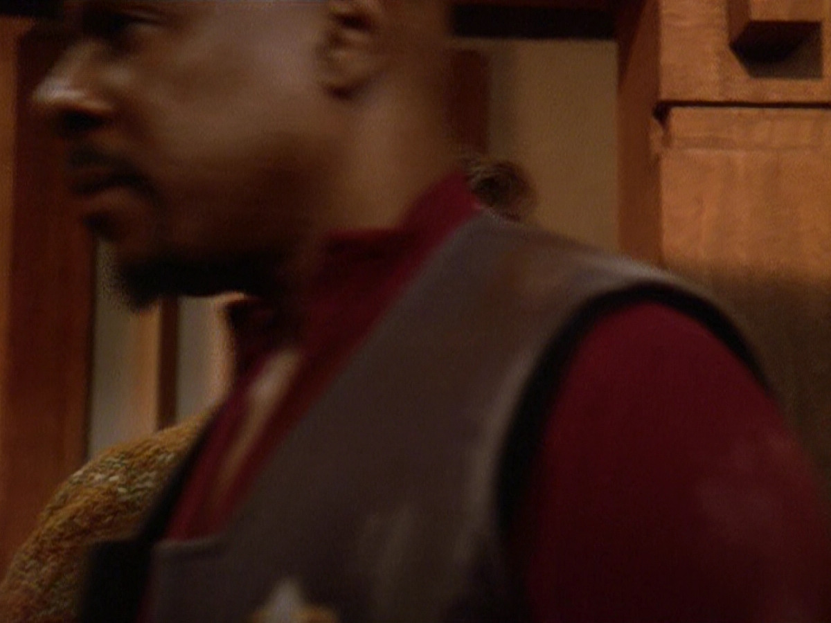 extant_StarTrek_DS9_5x22-ChildrenOfTime_03231.jpg
