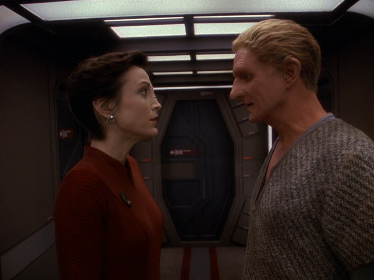 extant_StarTrek_DS9_5x22-ChildrenOfTime_03259.jpg