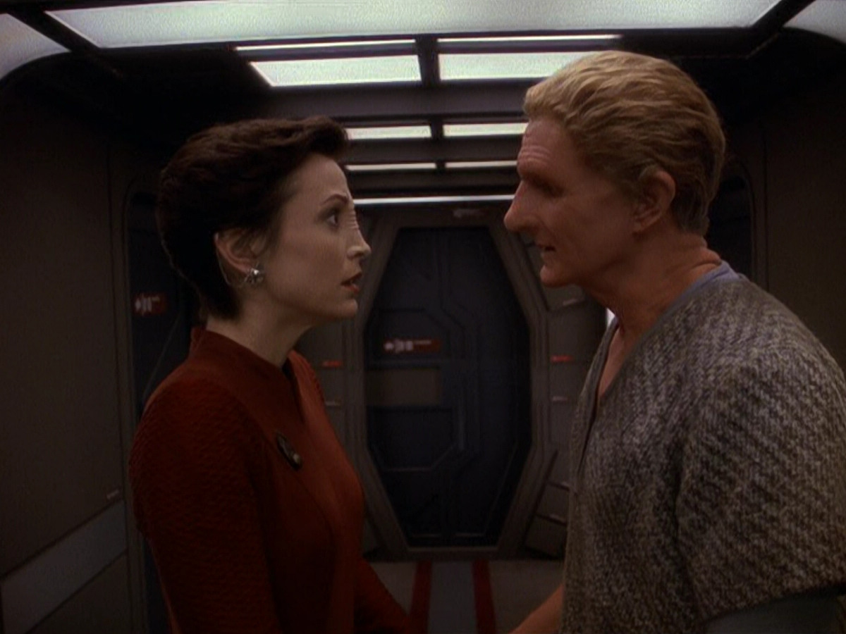extant_StarTrek_DS9_5x22-ChildrenOfTime_03264.jpg