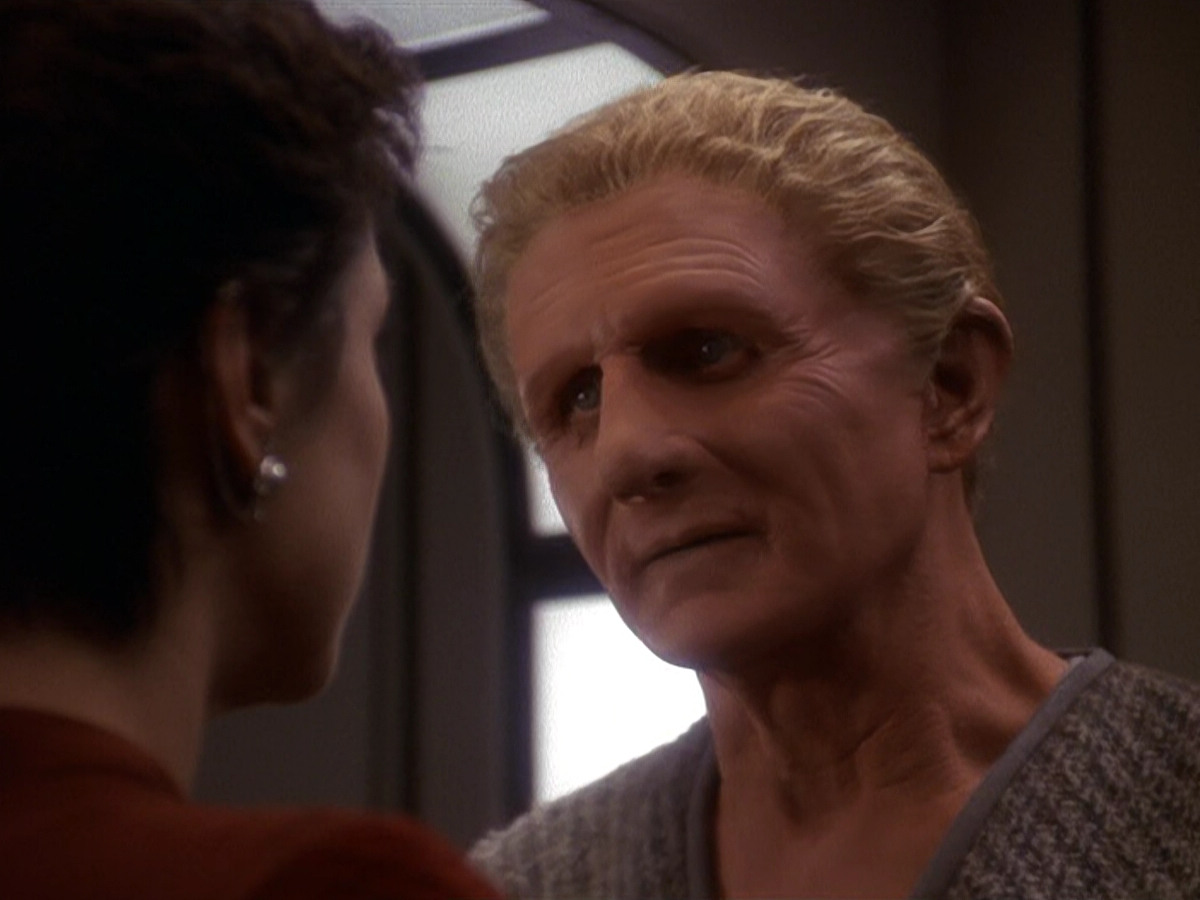 extant_StarTrek_DS9_5x22-ChildrenOfTime_03268.jpg