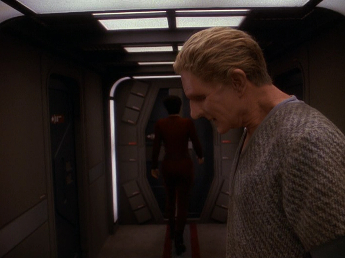 extant_StarTrek_DS9_5x22-ChildrenOfTime_03303.jpg