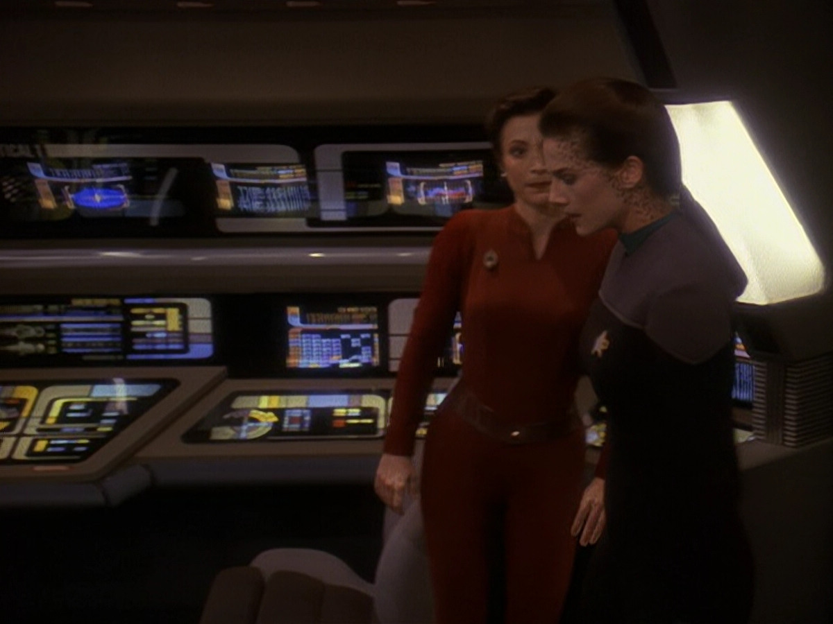 extant_StarTrek_DS9_5x22-ChildrenOfTime_03348.jpg