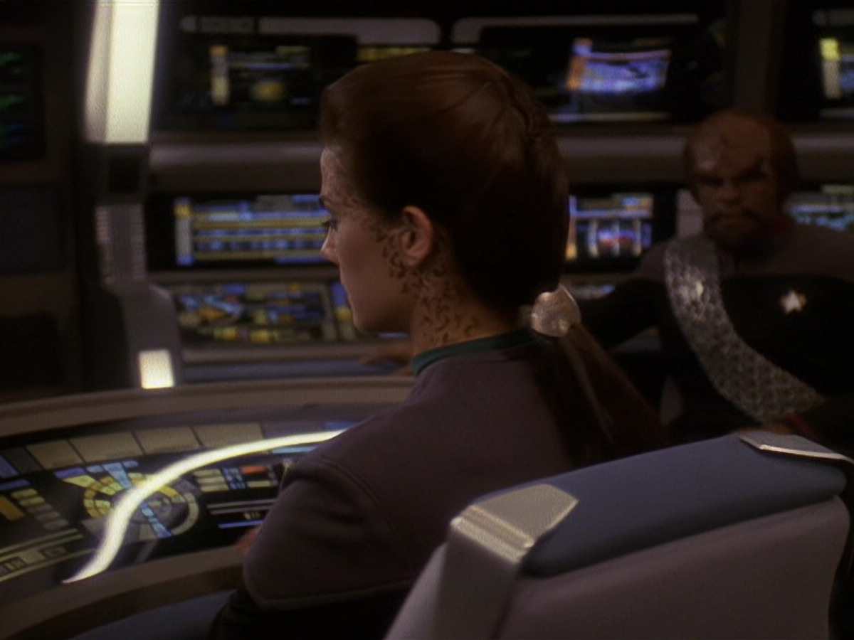 extant_StarTrek_DS9_5x22-ChildrenOfTime_03355.jpg