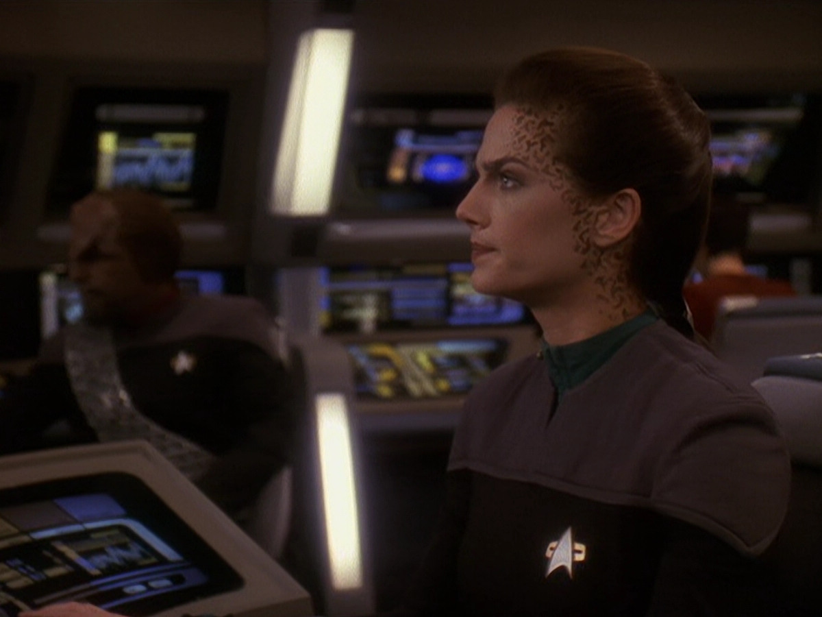extant_StarTrek_DS9_5x22-ChildrenOfTime_03376.jpg