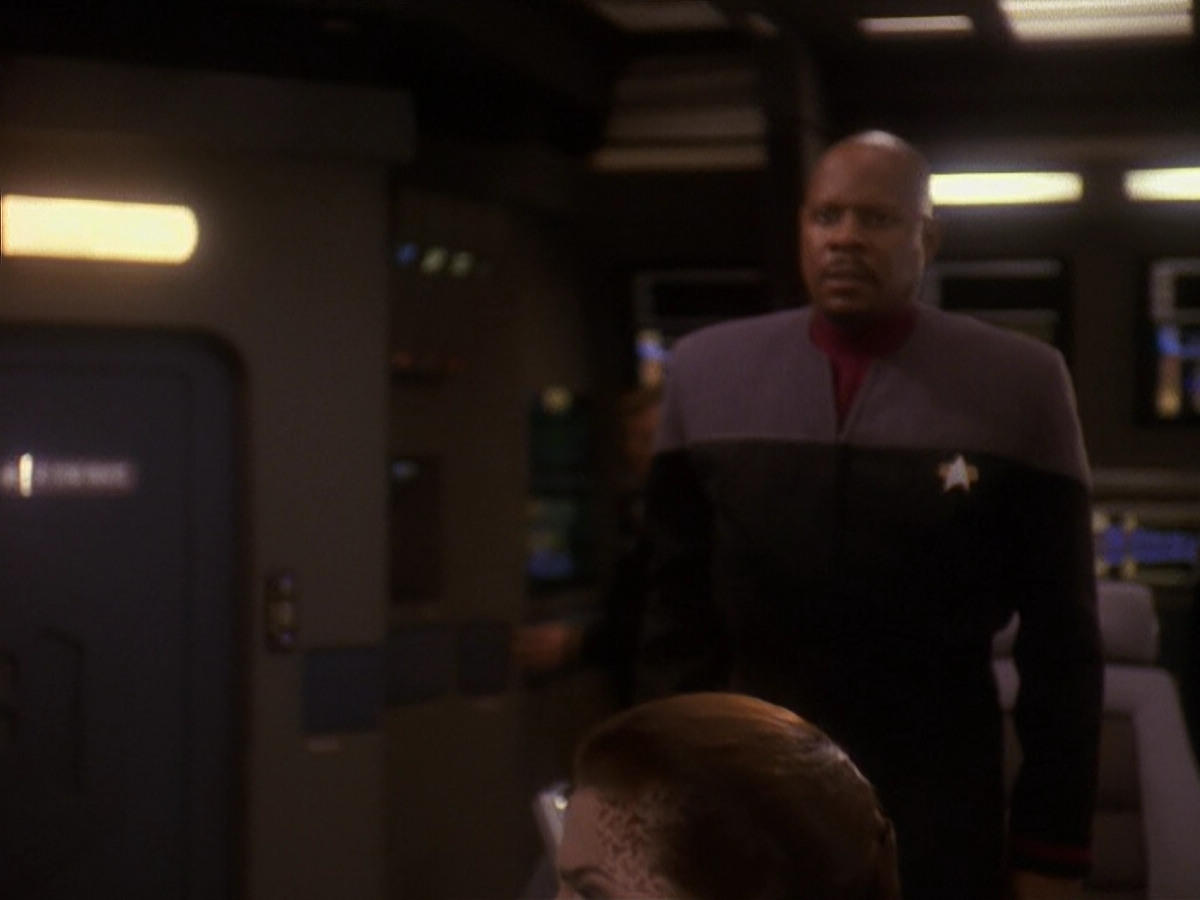 extant_StarTrek_DS9_5x22-ChildrenOfTime_03436.jpg