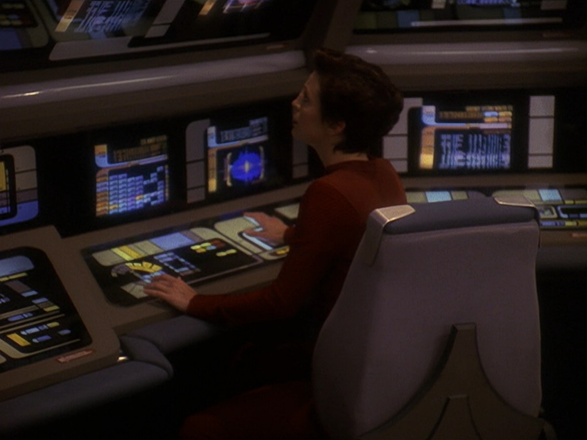 extant_StarTrek_DS9_5x22-ChildrenOfTime_03458.jpg