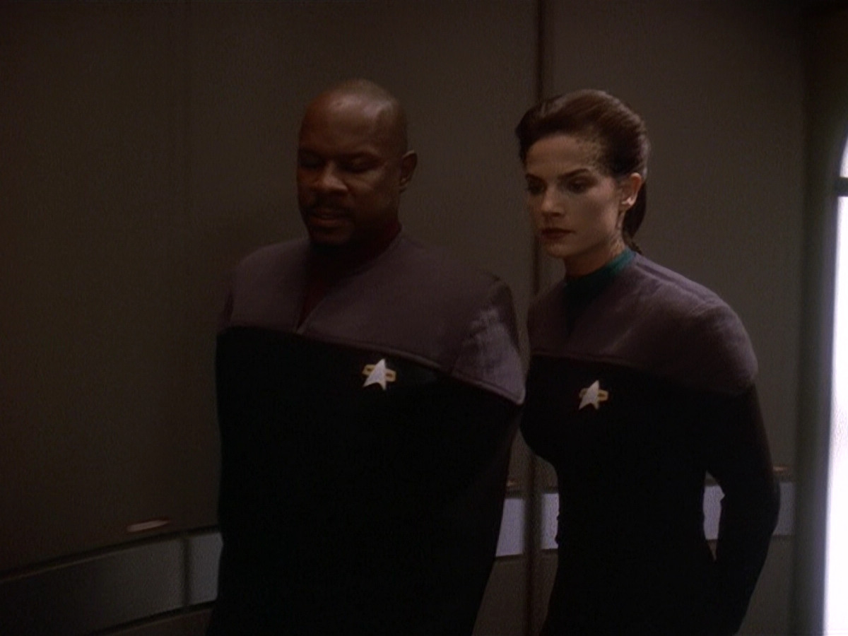 extant_StarTrek_DS9_5x22-ChildrenOfTime_03488.jpg