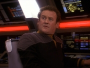 Filename=extant_StarTrek_DS9_5x22-ChildrenOfTime_00313.jpg
Filesize=165KiB
Dimensions=1200x900
Date added=Dec 20, 2019 extant_StarTrek_DS9_5x22-ChildrenOfTime_00313.jpg