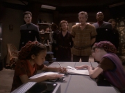 extant_StarTrek_DS9_5x22-ChildrenOfTime_00810.jpg